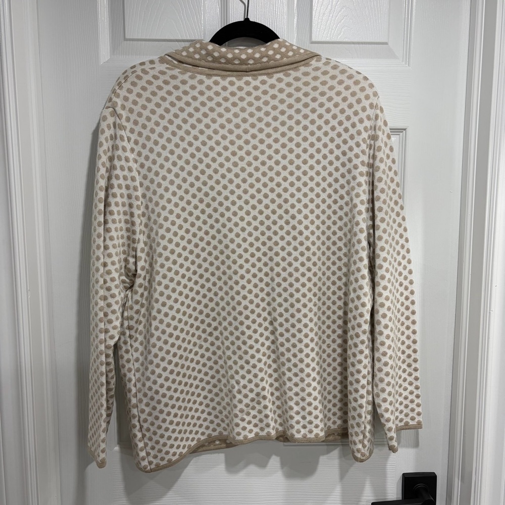 Lucia Cream and Tan Patterned Button-Up Long Sleeve Cardigan - Picture 6 of 9